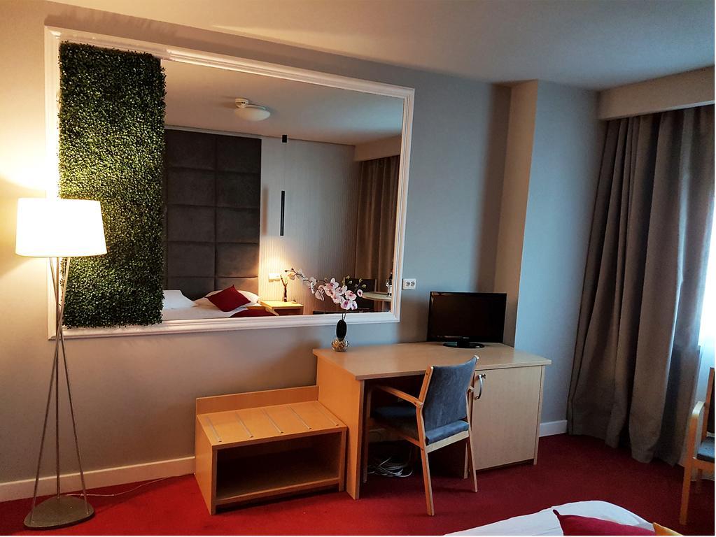 Hotel Boavista Timisoara Ngoại thất bức ảnh